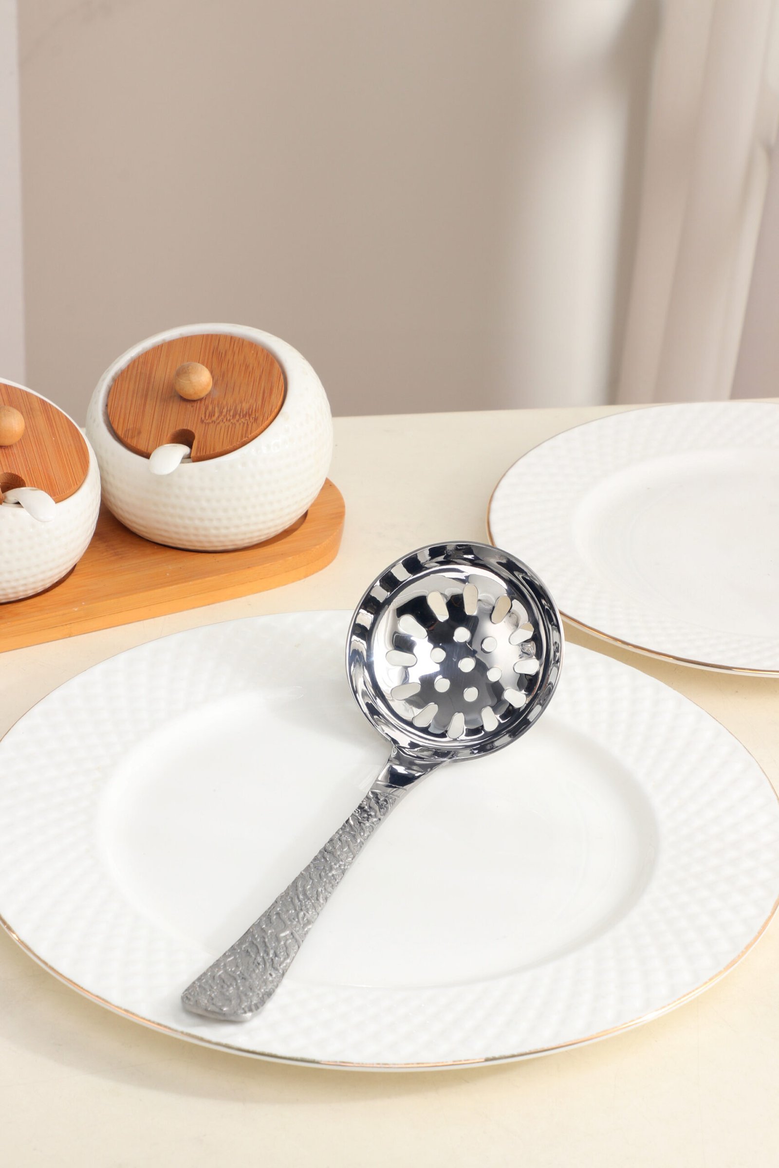 ORCHID ARTISTIC SS SLOTTED LADDLE