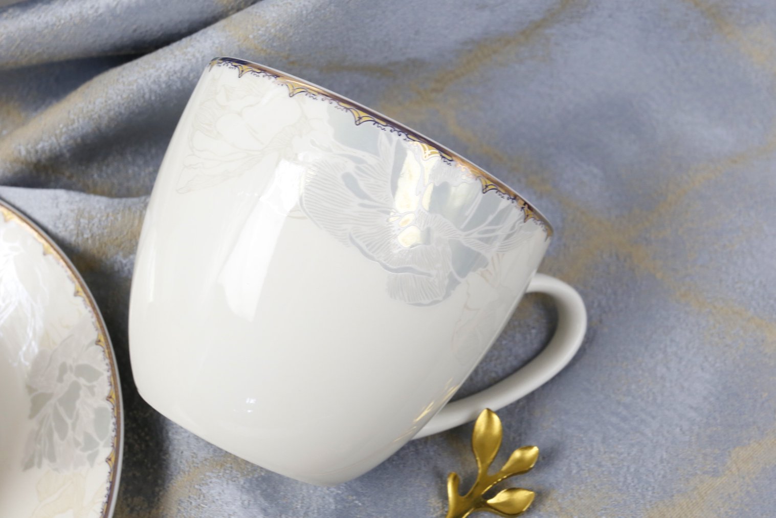 浮雕杯碟11 (6) ORCHID 12PCS NBC CUP AND SAUCER SET LOTUS