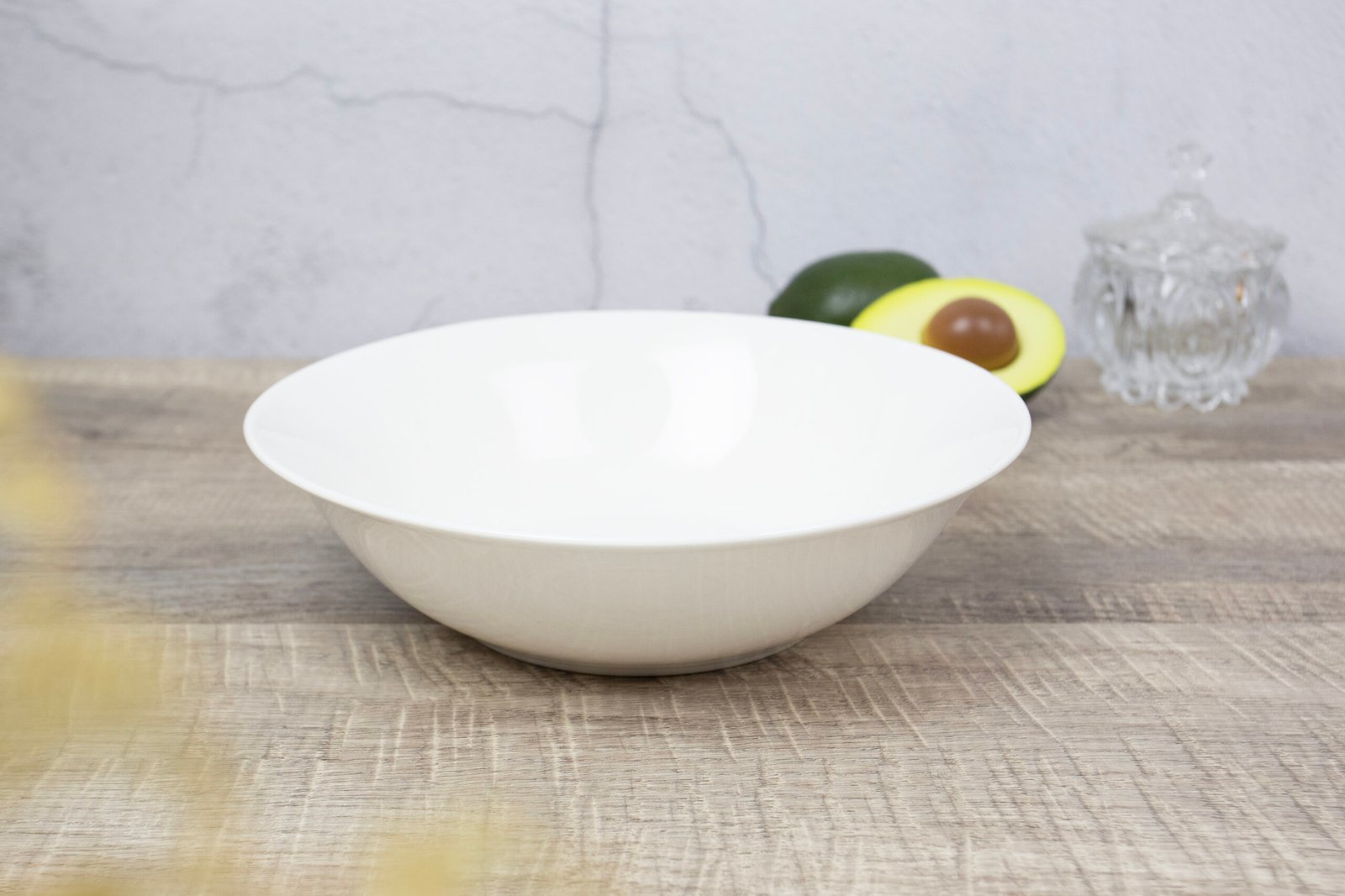 white ceramic bowl