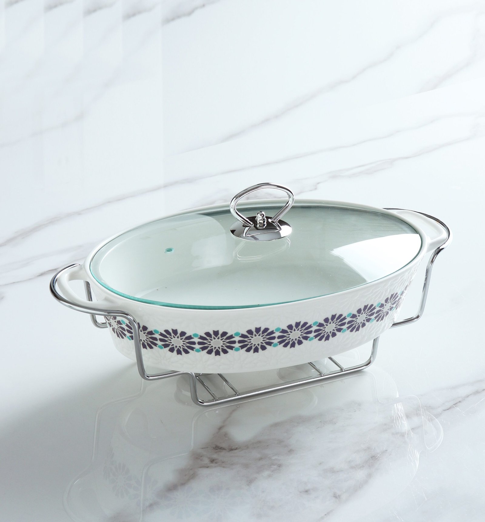casserole with glass lid